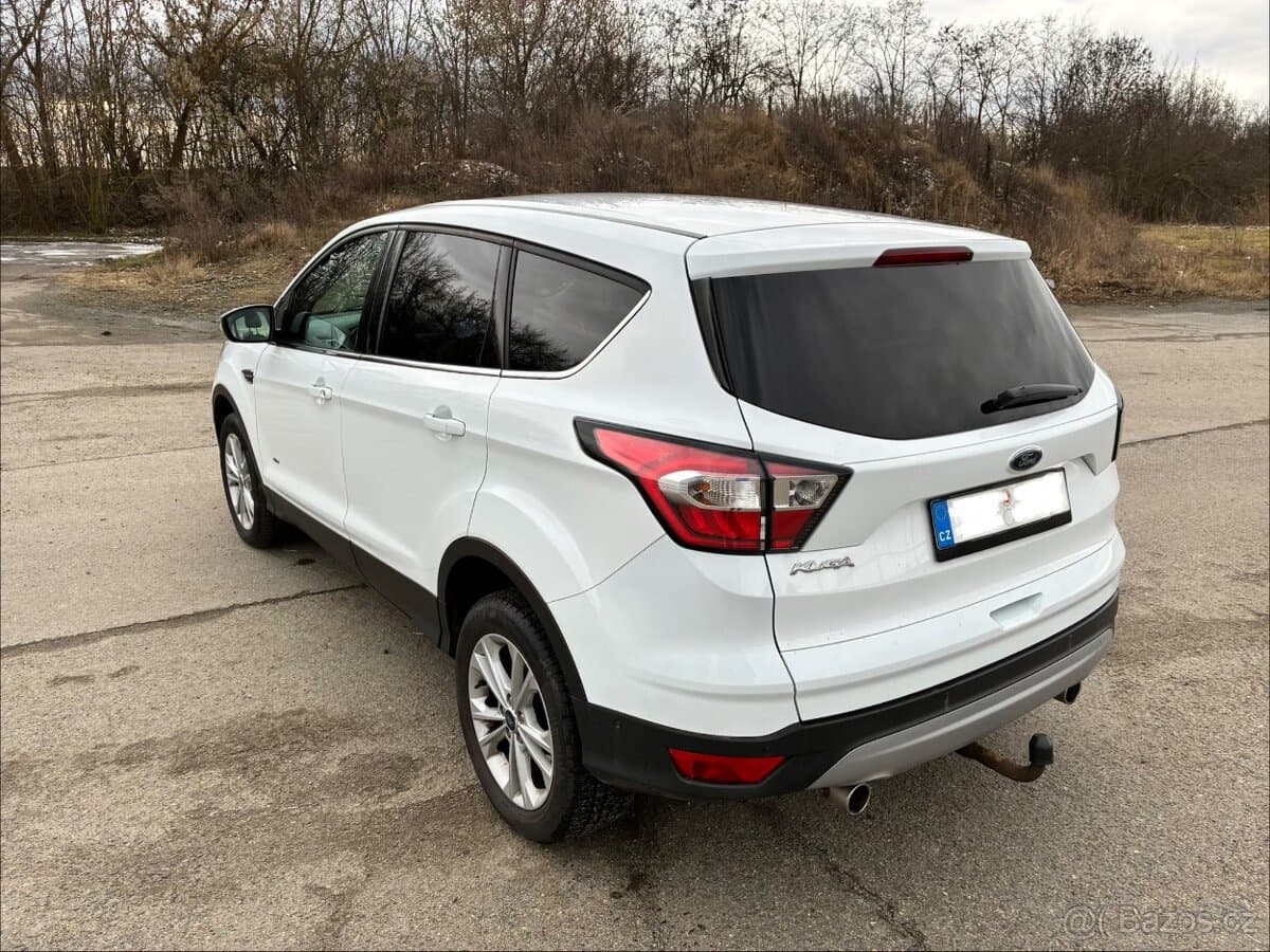 2016 Ford KUGA - 4