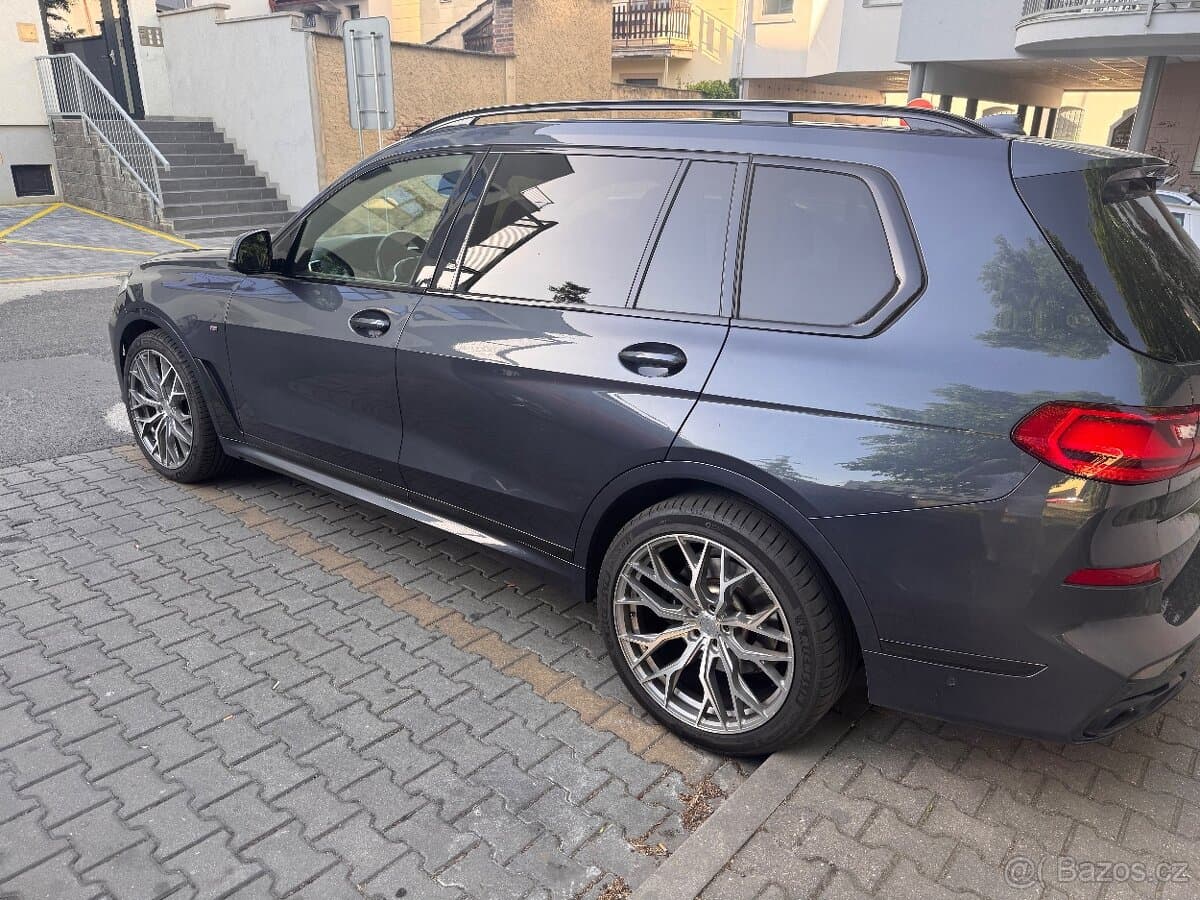 BMW X7 - 4