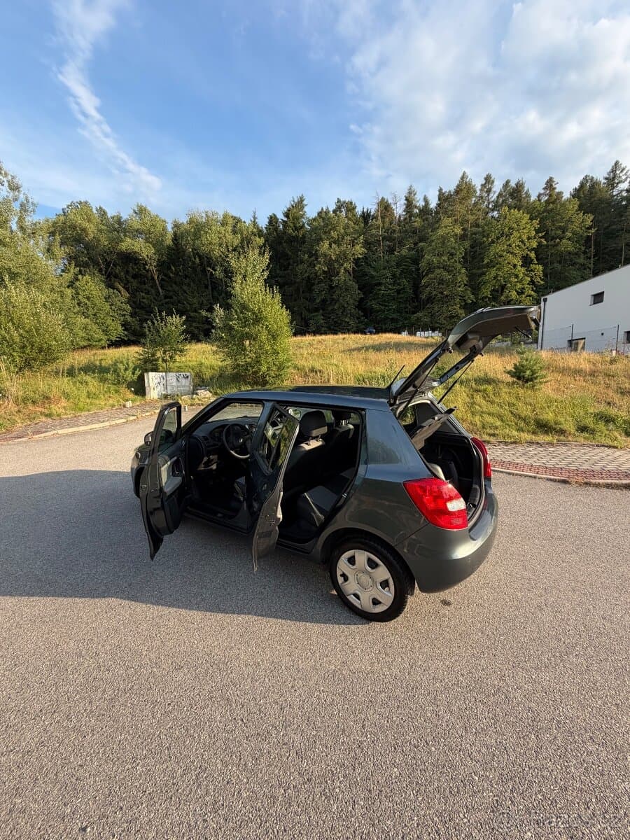 2014 Škoda FABIA - 4