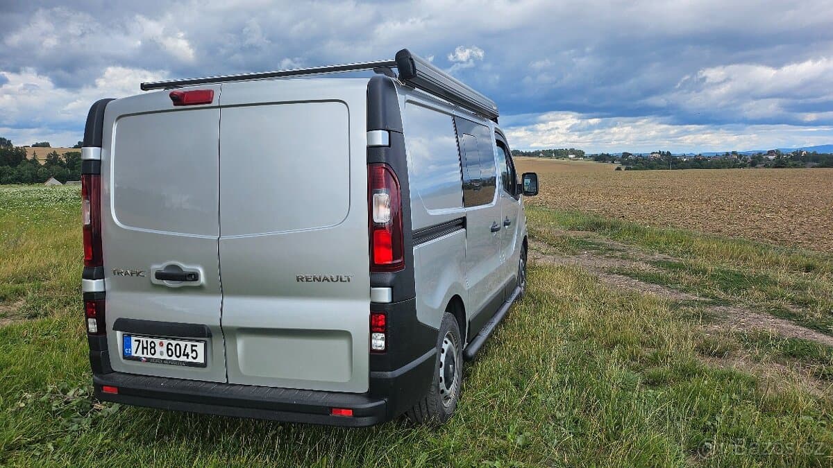 2015 Renault TRAFIC - 4
