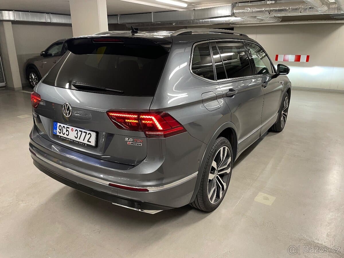 2018 Volkswagen TIGUAN - 4