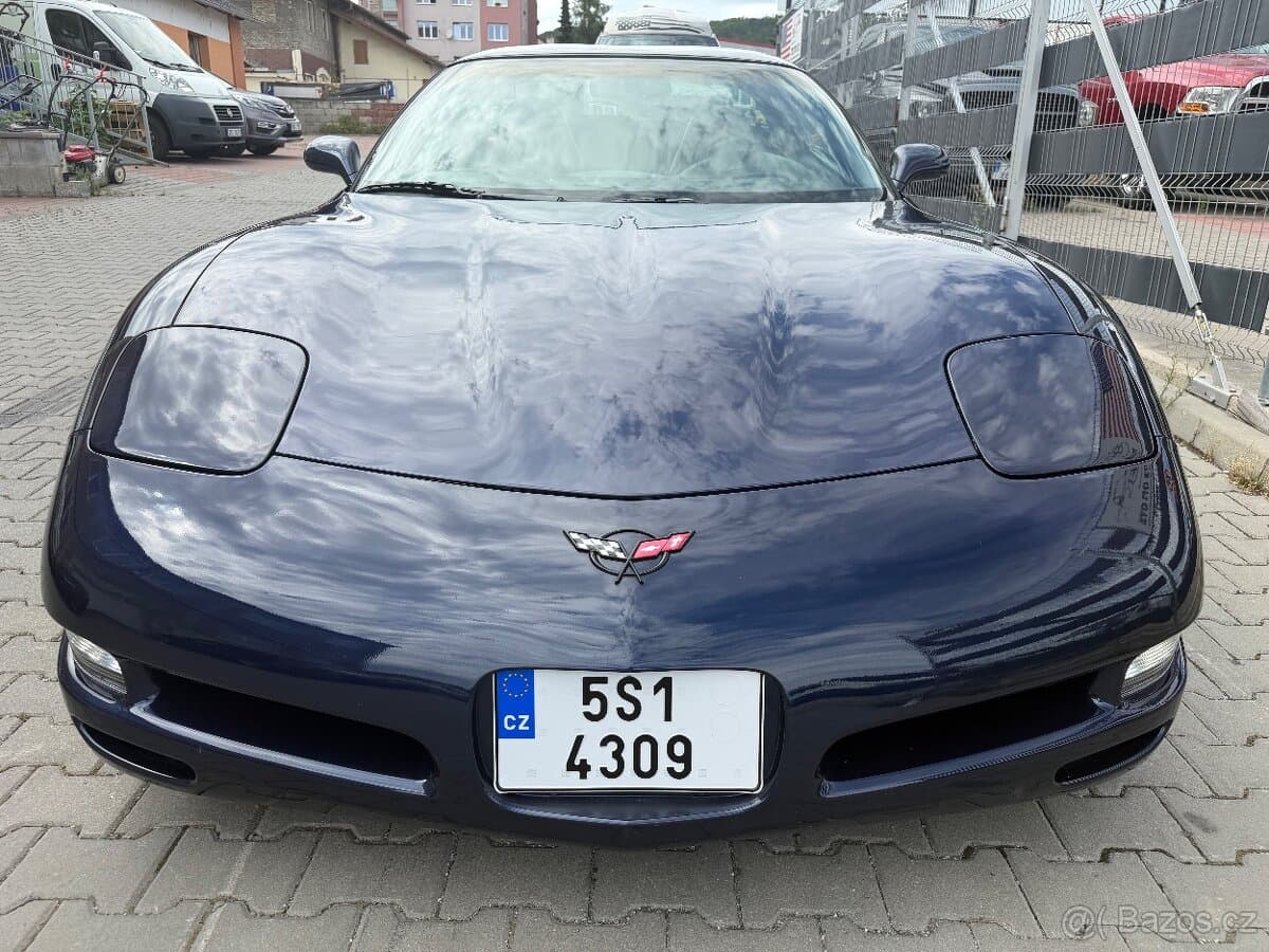2001 Chevrolet CORVETTE - 4