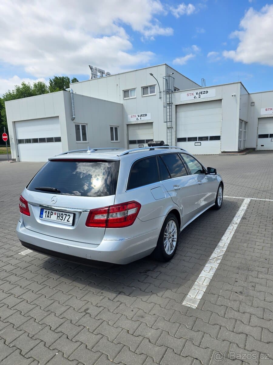 2011 Mercedes-Benz CL-CLASS - 4