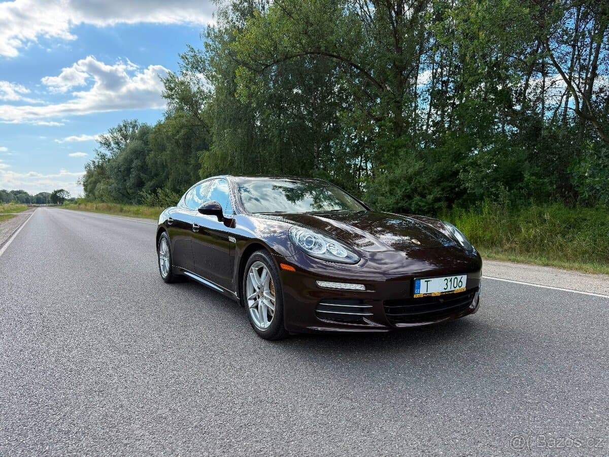 2014 Porsche PANAMERA - 4