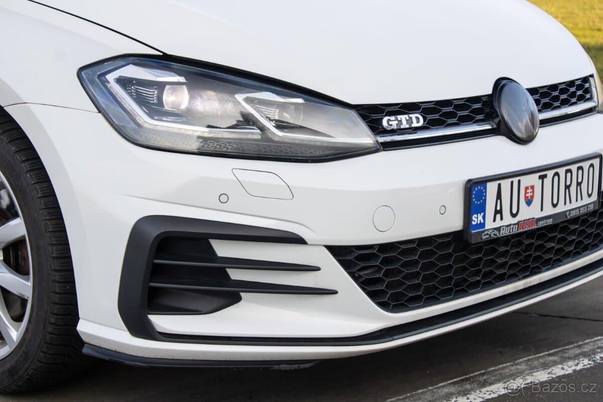 2017 Volkswagen GOLF - 4