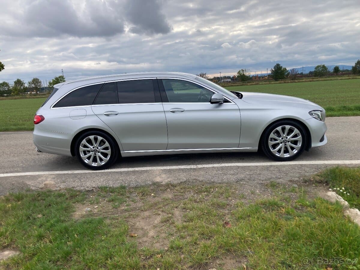 2019 Mercedes-Benz OSTATNÍ - 4
