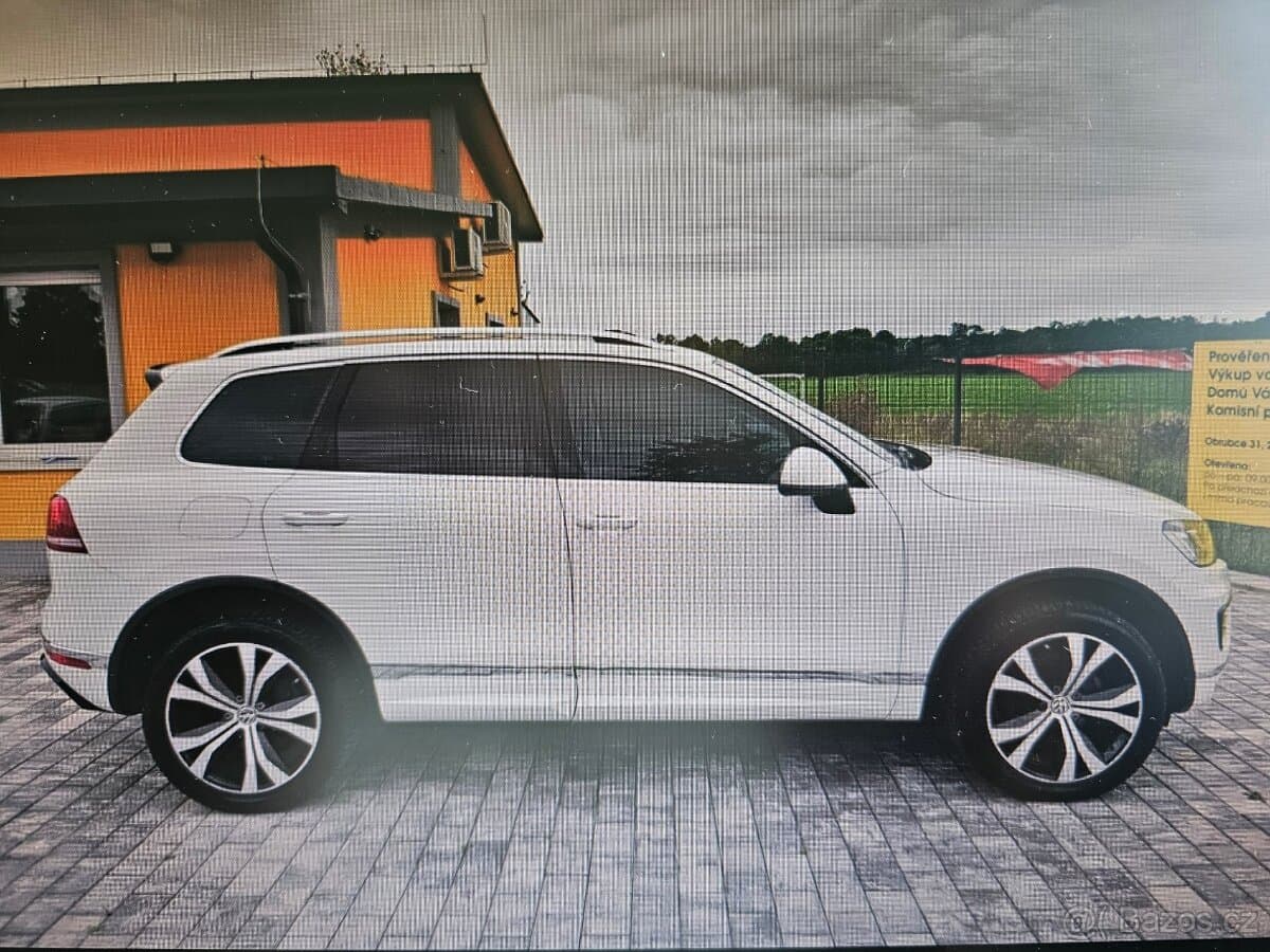 2018 Volkswagen TOUAREG - 4