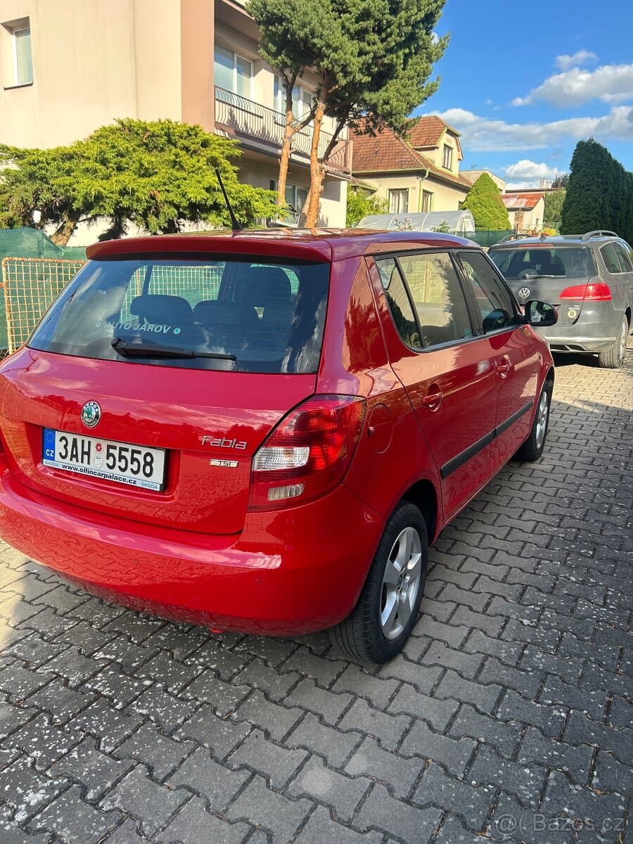 2011 Škoda FABIA - 4
