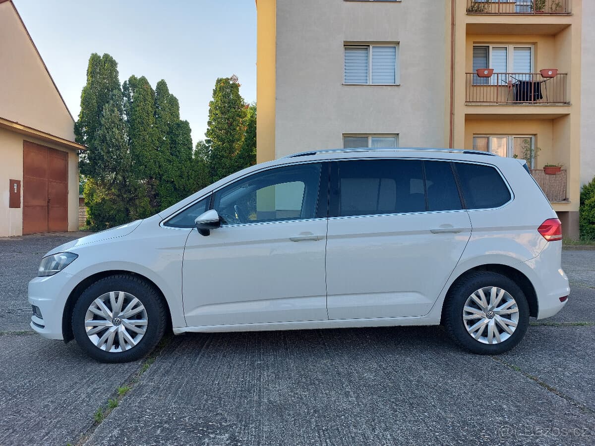 2017 Volkswagen TOURAN - 4