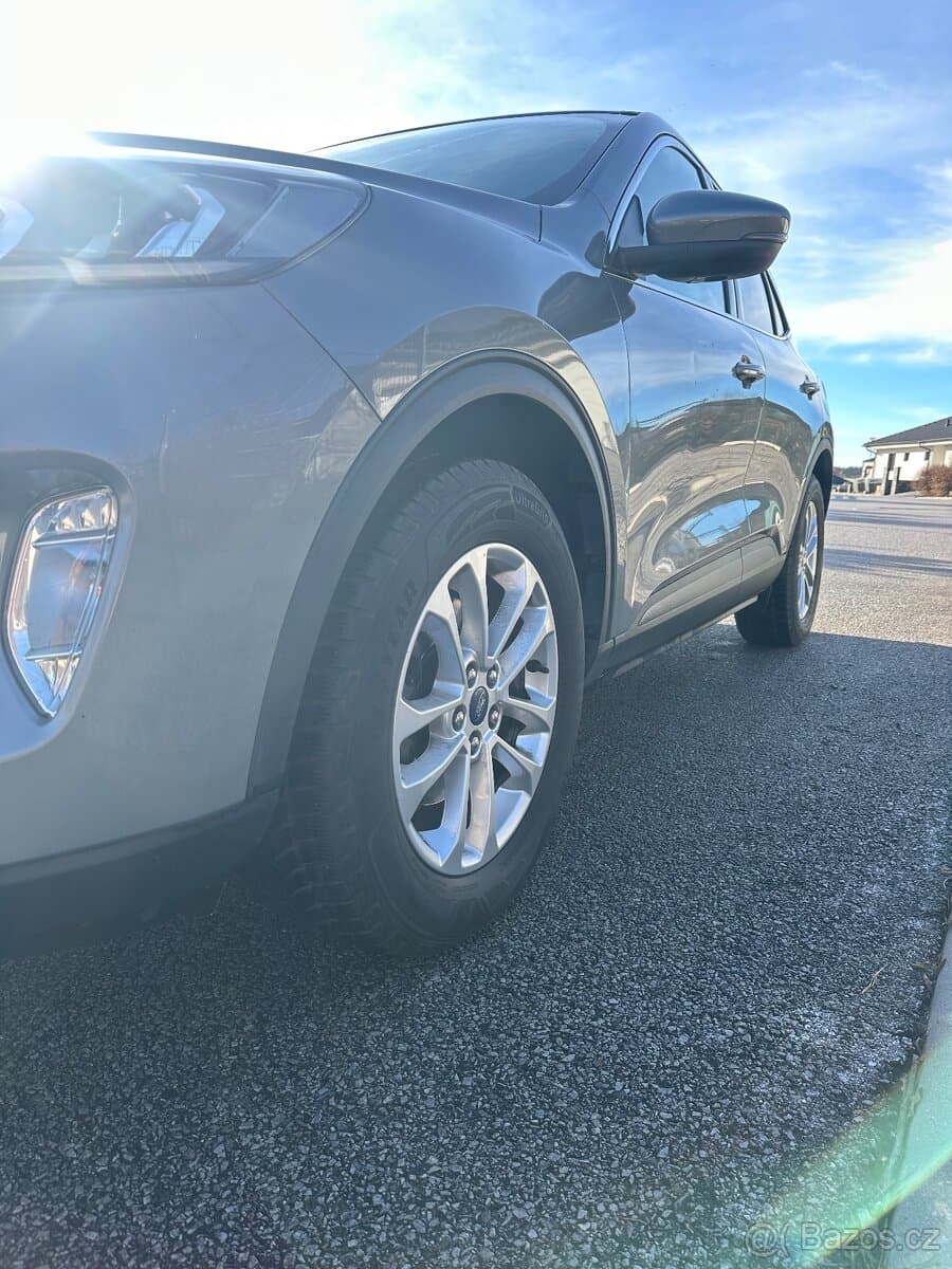 2021 Ford KUGA - 4