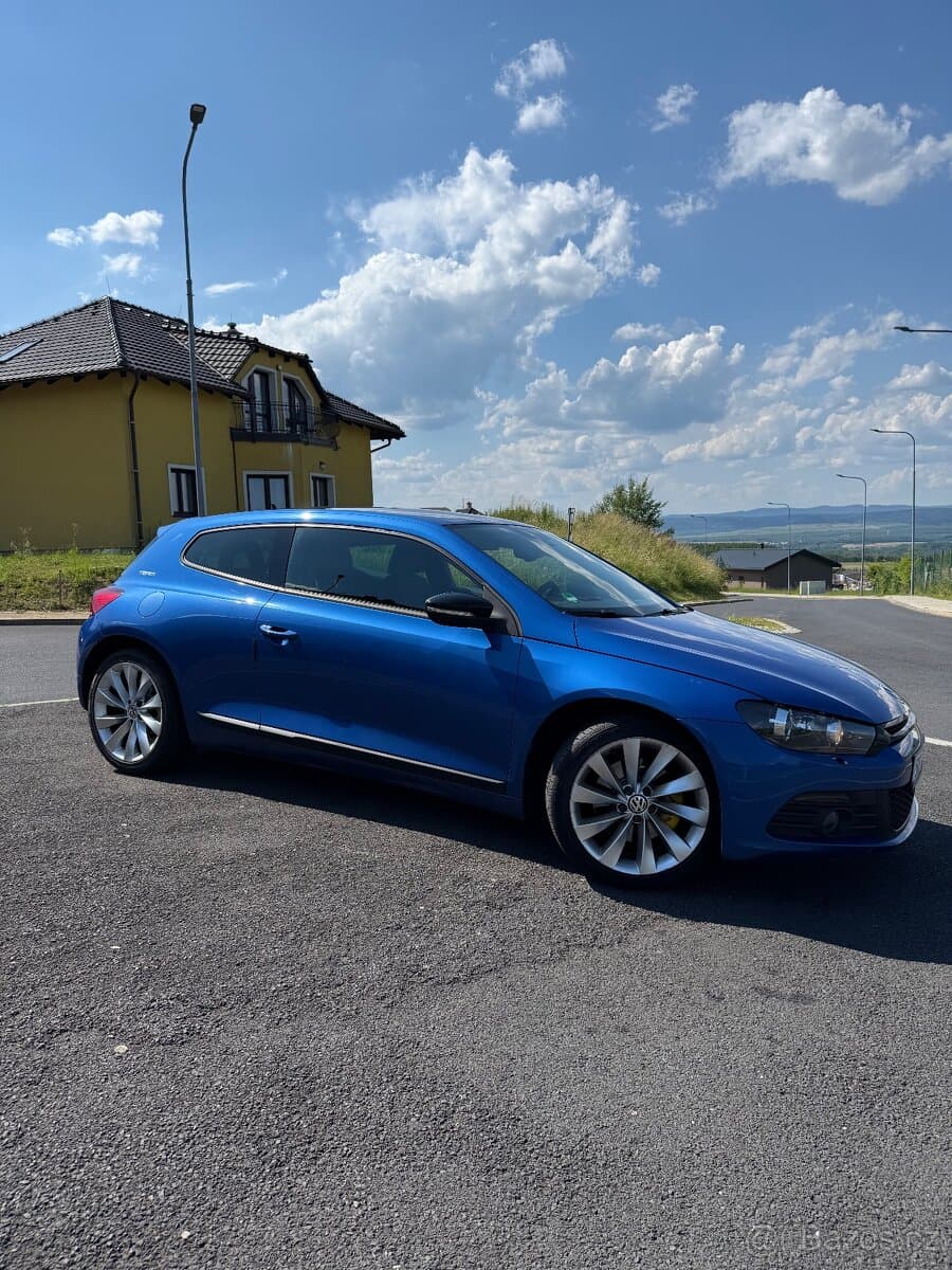 2010 Volkswagen SCIROCCO - 4