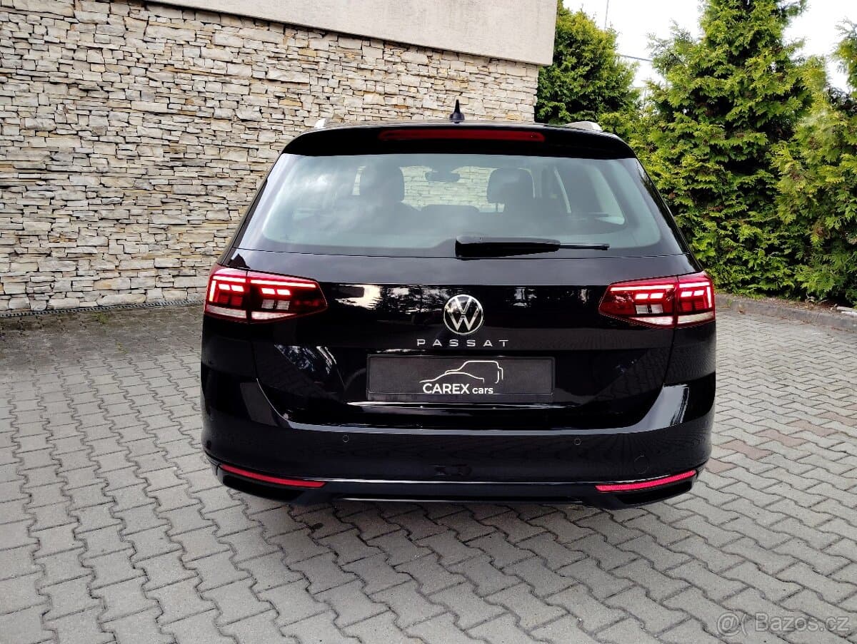 2021 Volkswagen PASSAT - 4