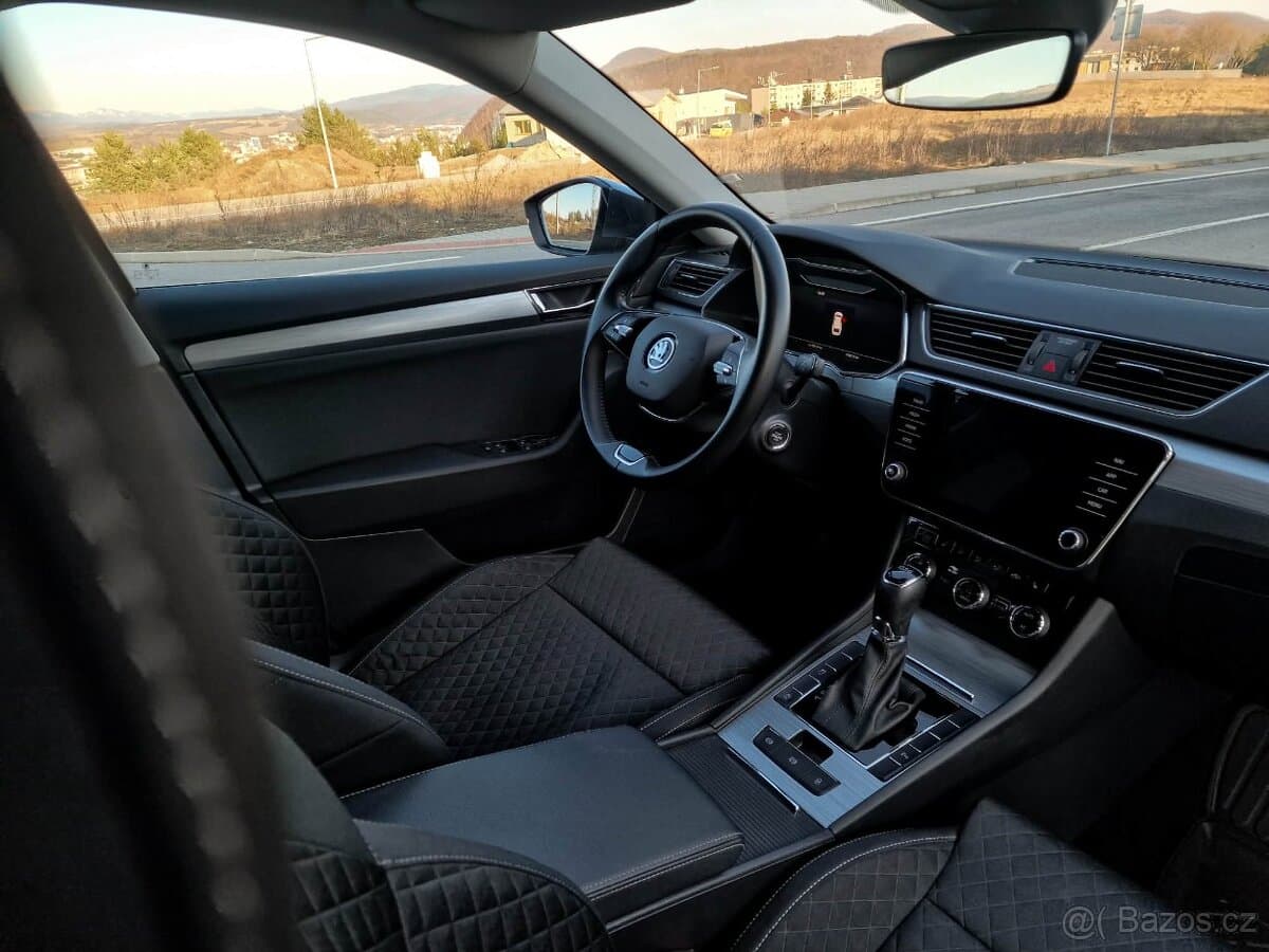 2022 Škoda SUPERB - 4