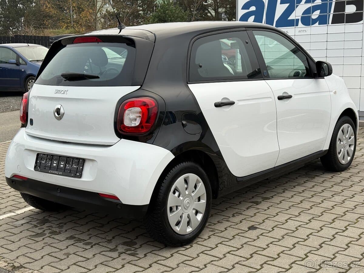 2019 Smart FORFOUR - 4