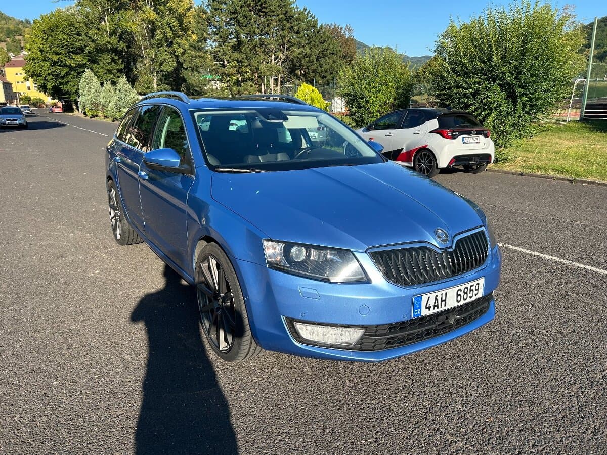 Škoda OCTAVIA - 4