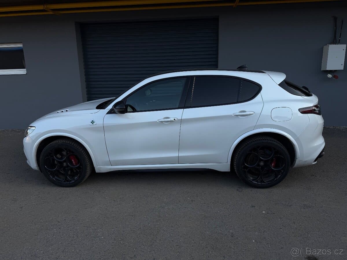 2020 Alfa Romeo STELVIO - 4