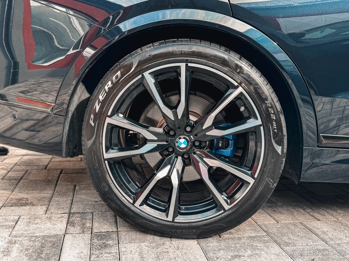 2020 BMW X7 - 4
