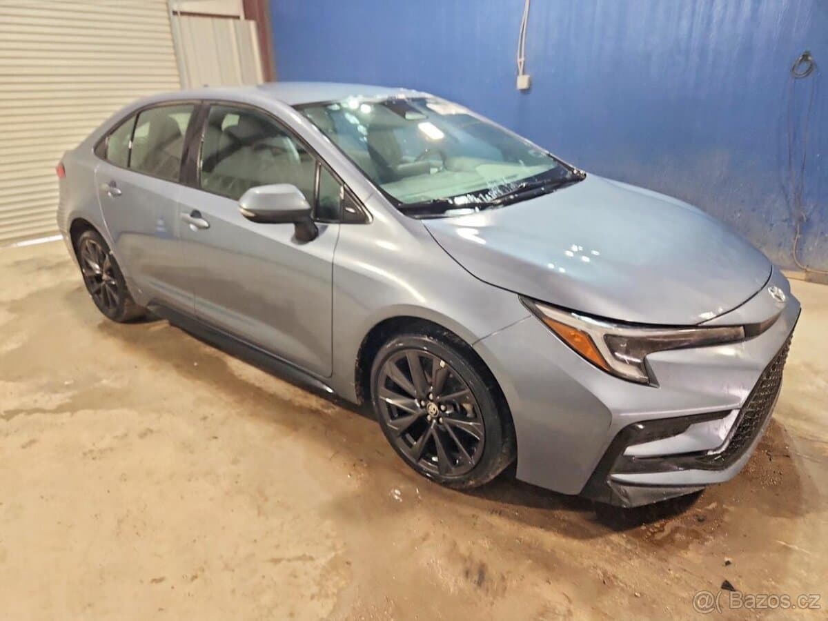 2023 Toyota COROLLA - 4