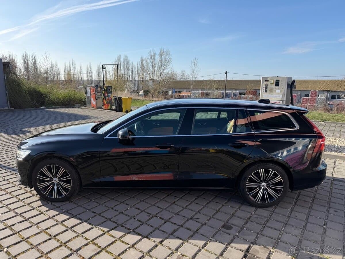 2019 Volvo V60 - 4