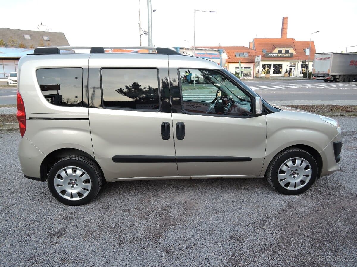 2010 Fiat DOBLO - 4