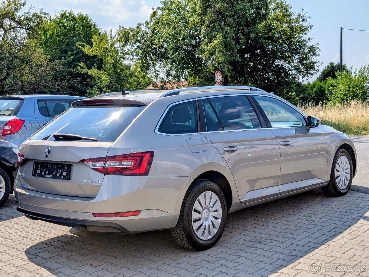 2018 Škoda SUPERB - 4