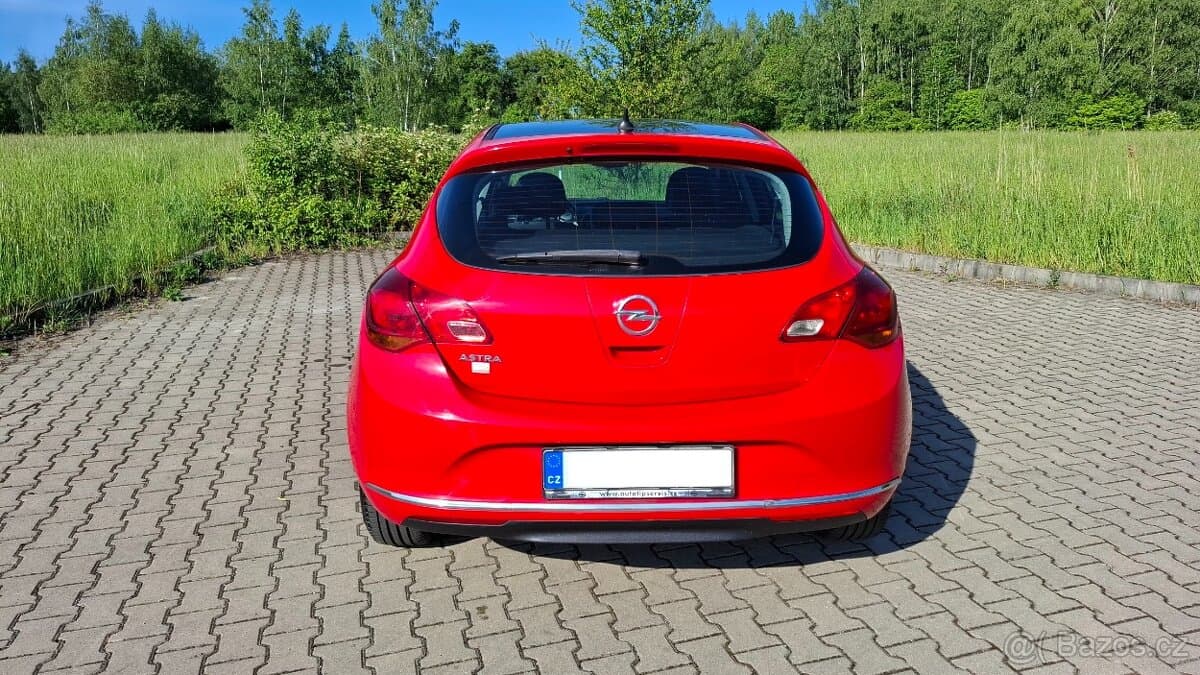 2014 Opel ASTRA - 4