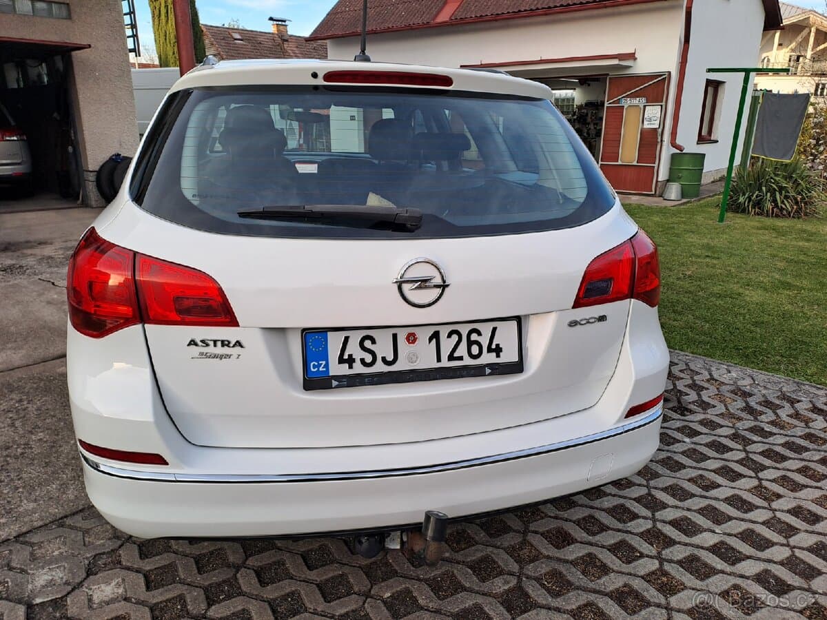 2014 Opel ASTRA - 4