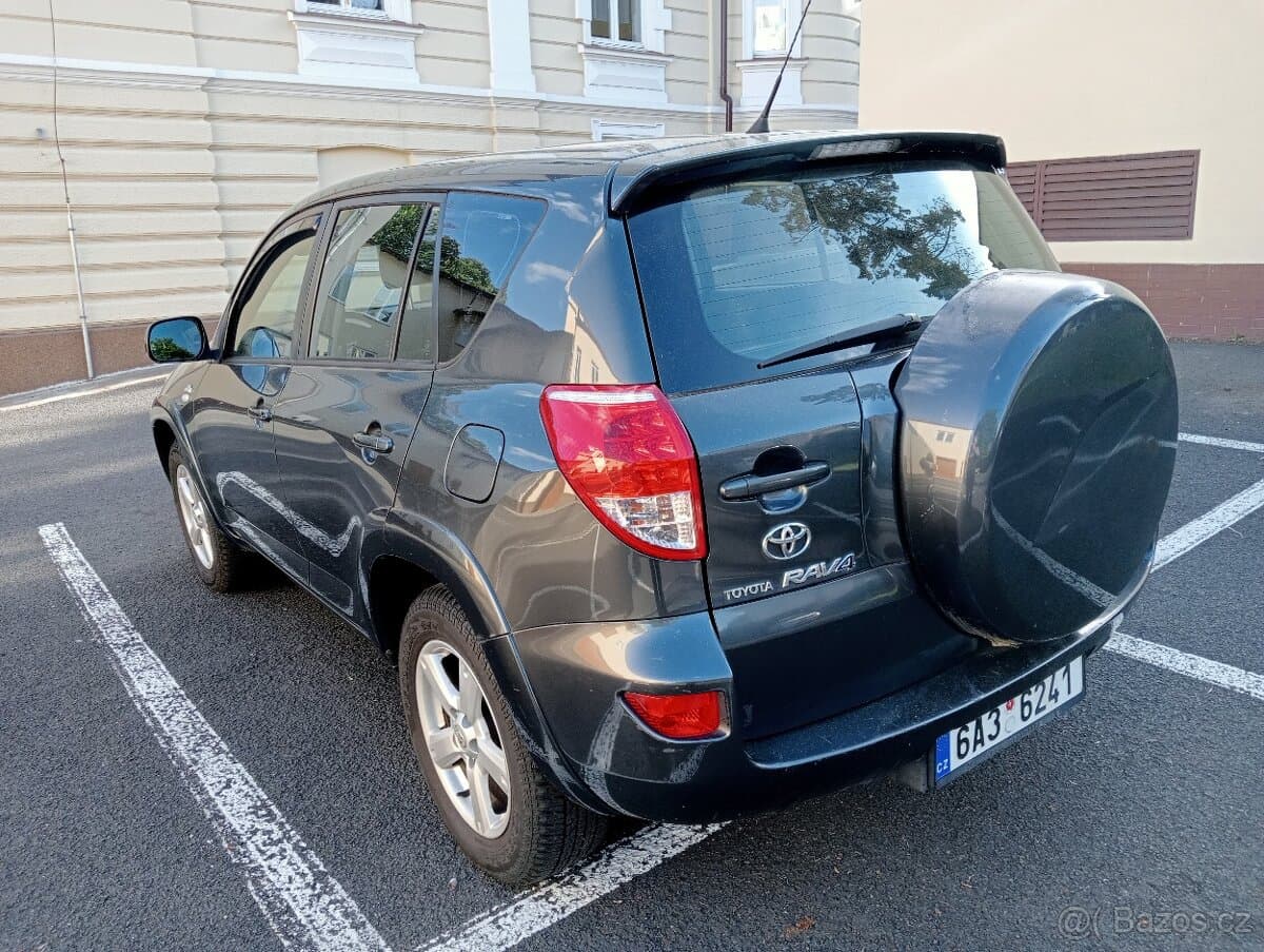2006 Toyota RAV4 - 4