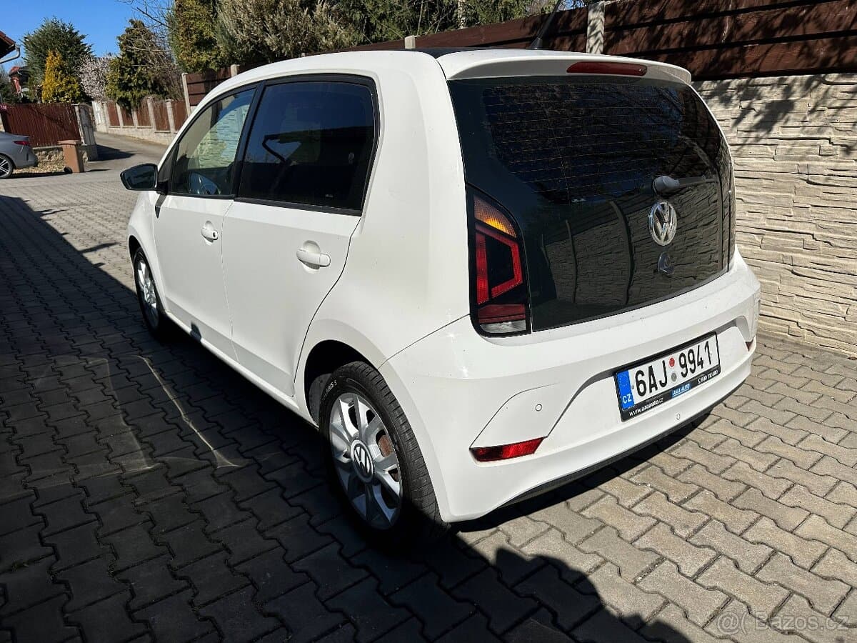 2017 Volkswagen UP! - 4