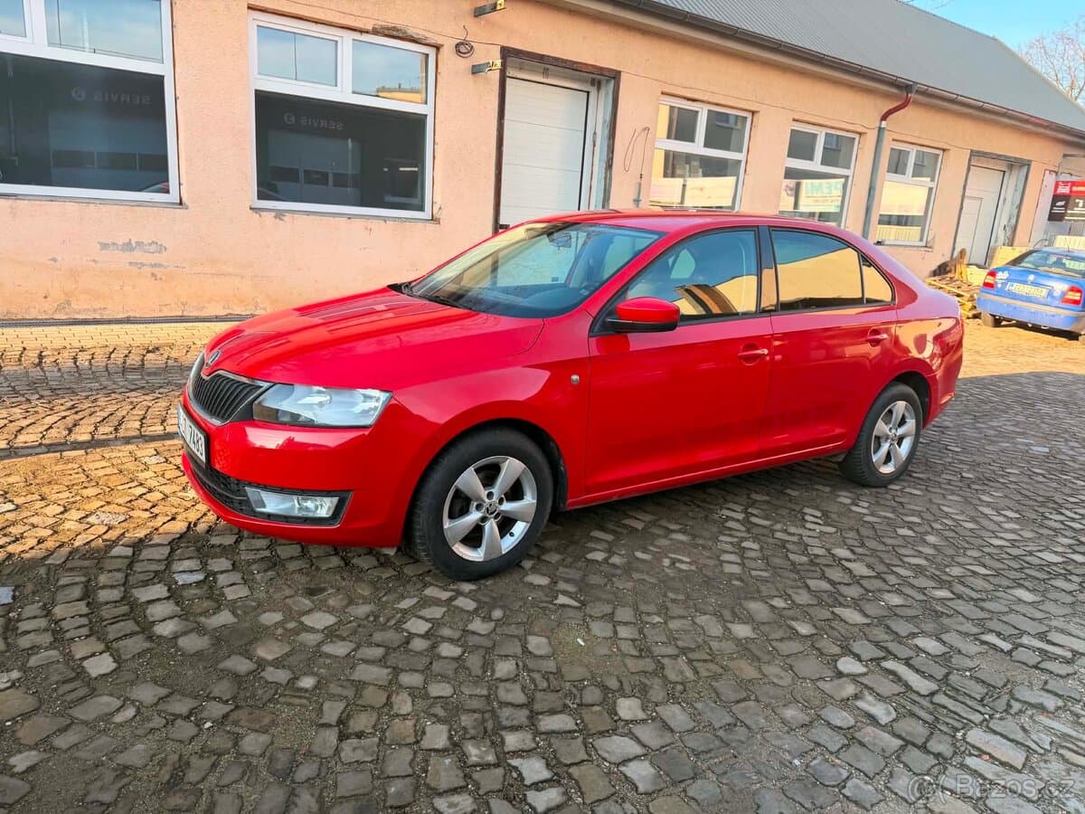 2011 Škoda RAPID - 4