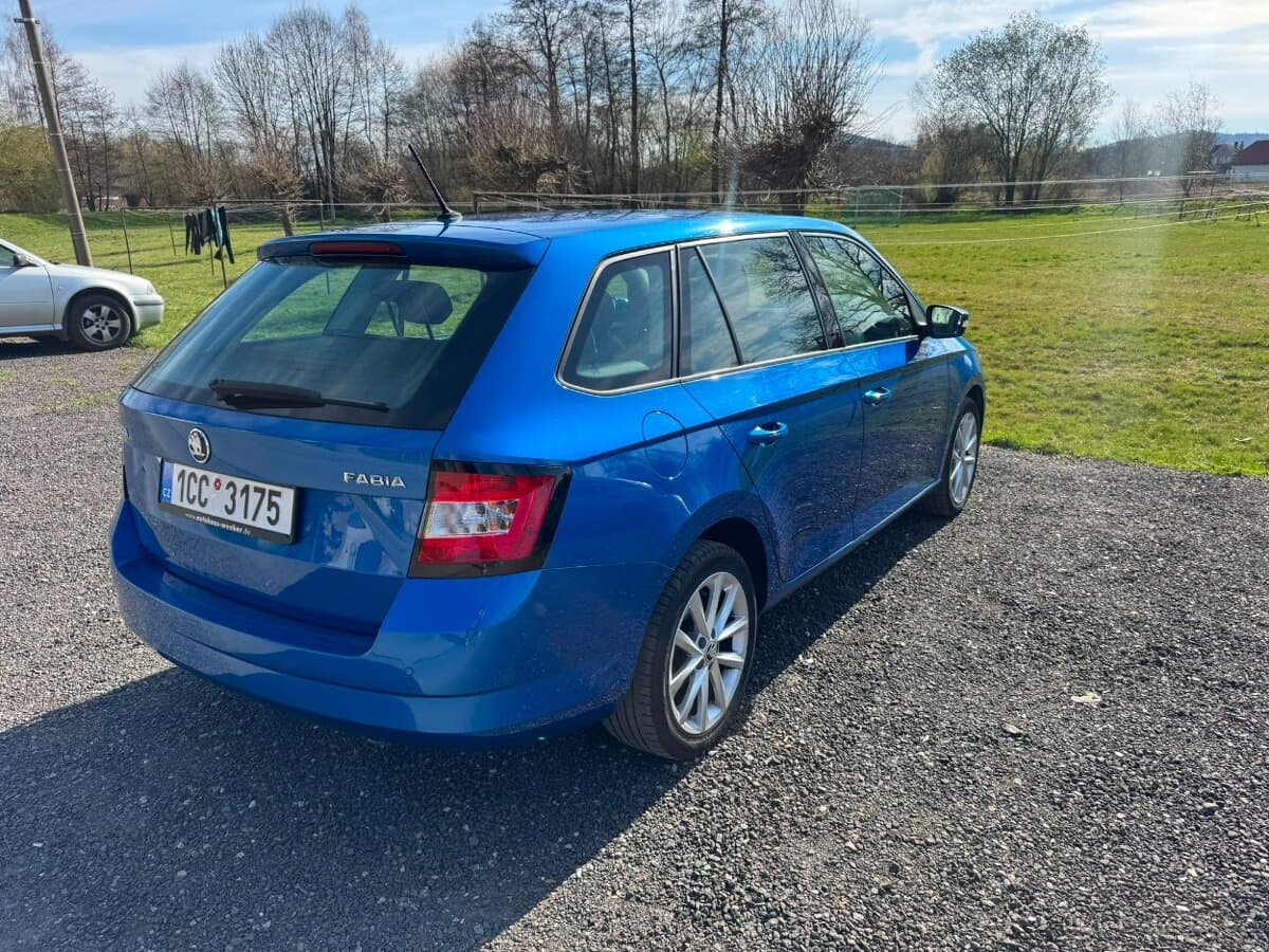 2016 Škoda FABIA - 4
