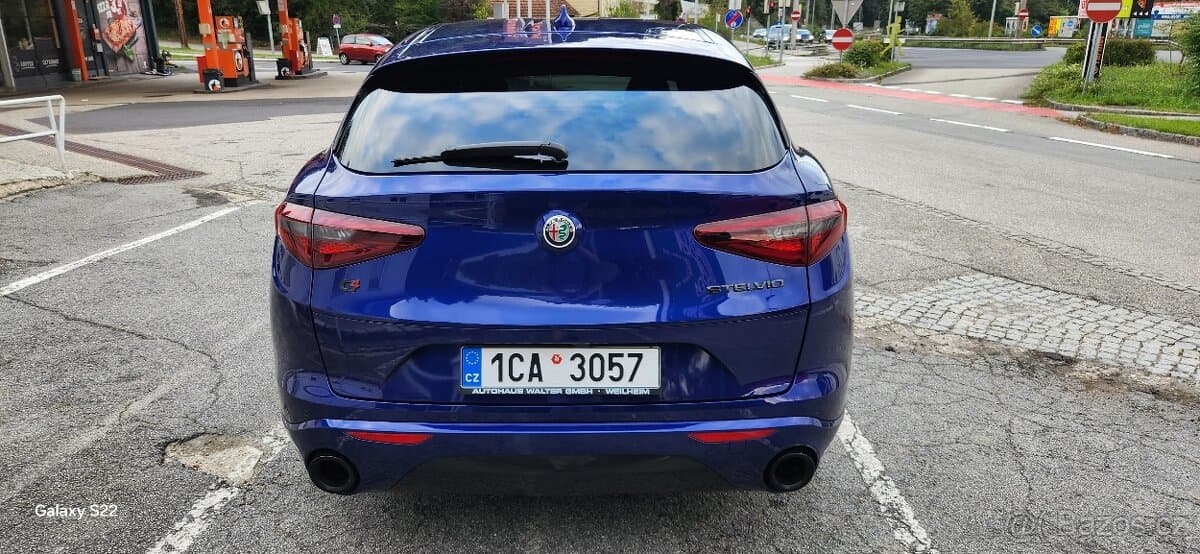 2021 Alfa Romeo STELVIO - 4