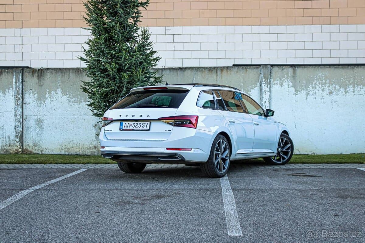 2022 Škoda SUPERB - 4