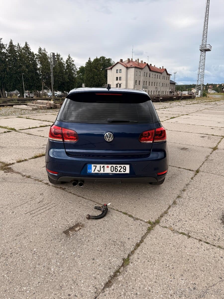 2012 Volkswagen GOLF - 4