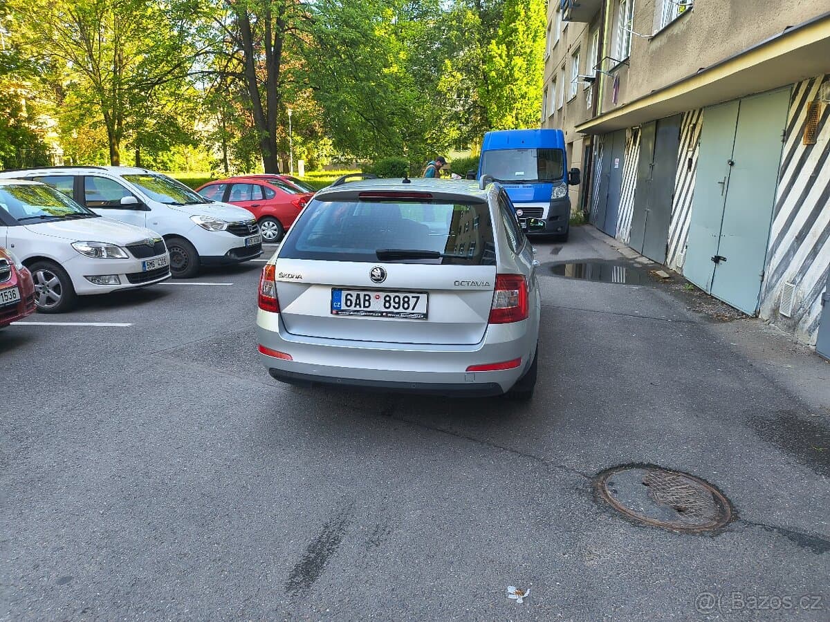 Škoda OCTAVIA - 4