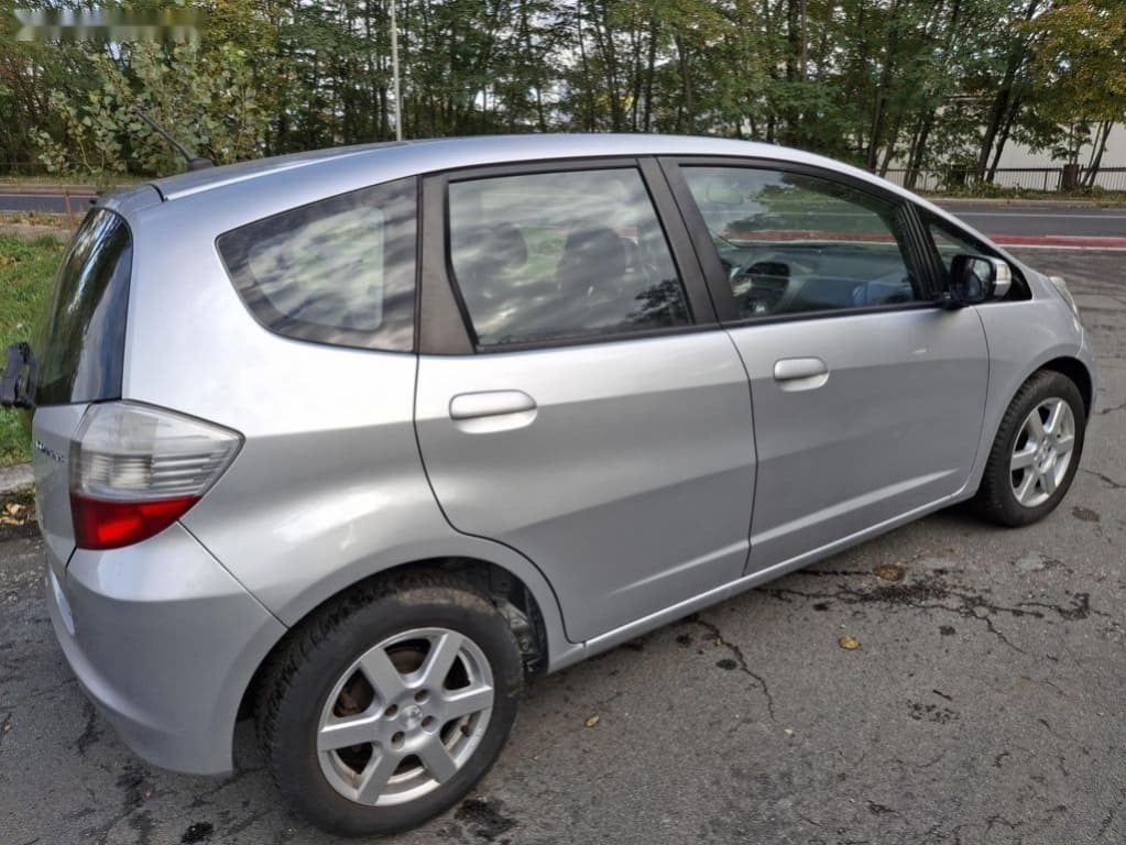 2010 Honda JAZZ - 4