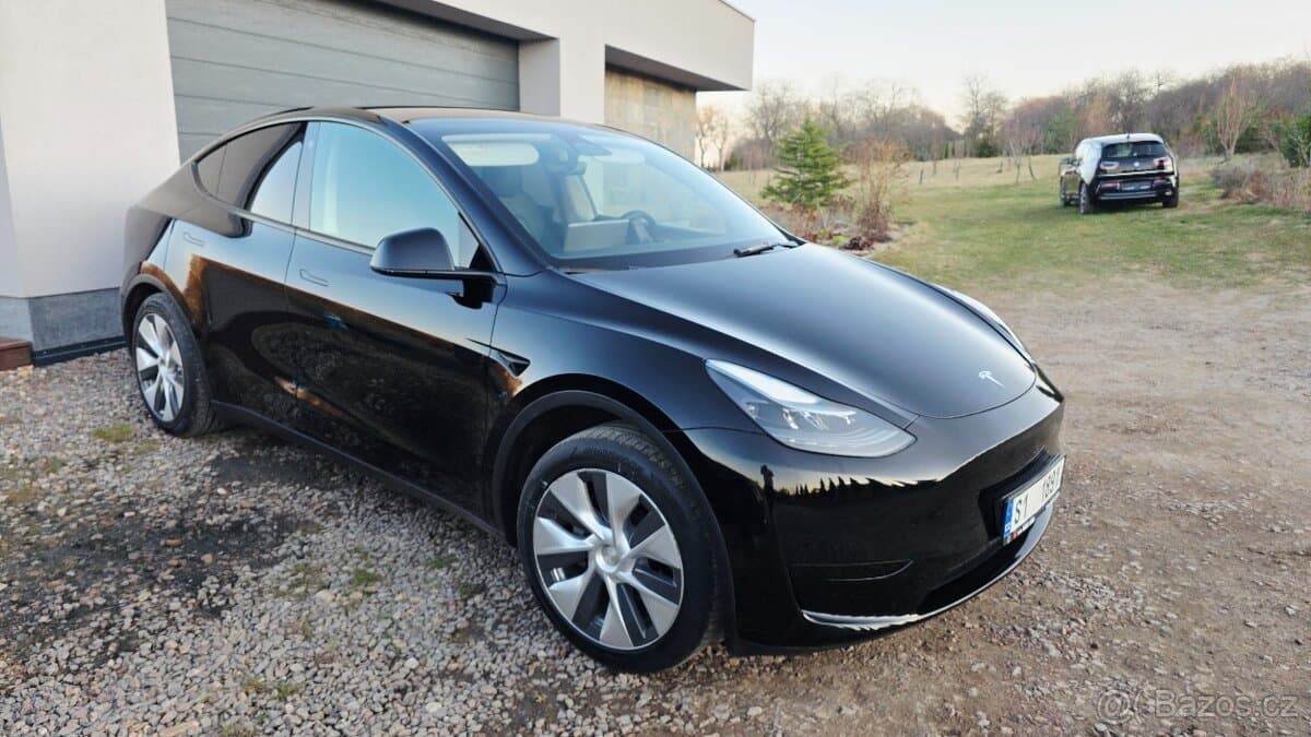 2022 Tesla MODEL Y - 4