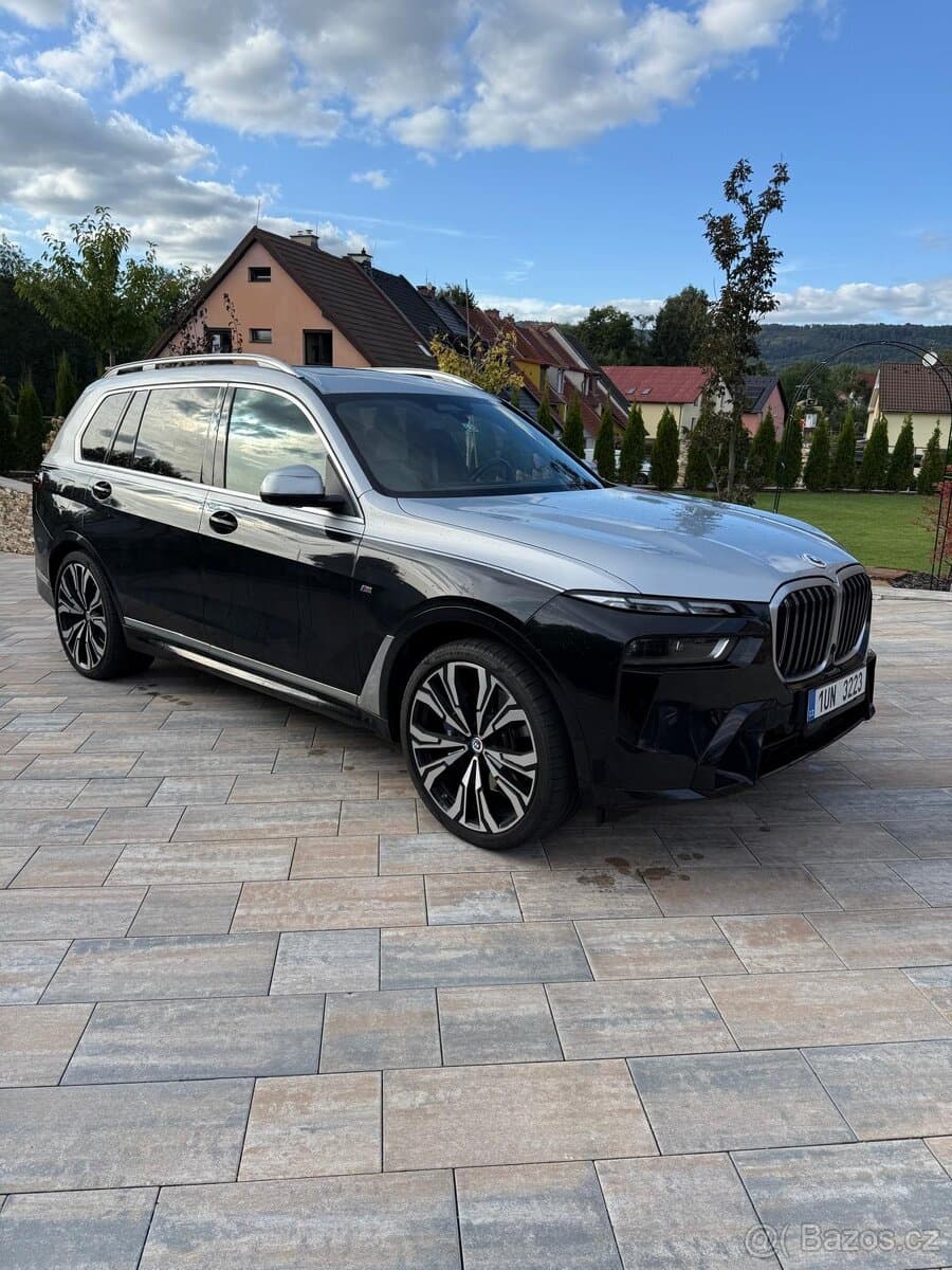2022 BMW X7 - 4