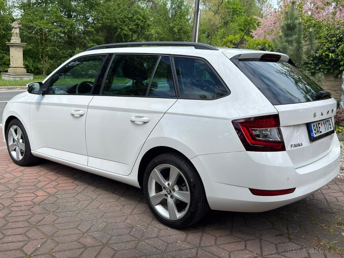 2022 Škoda FABIA - 4