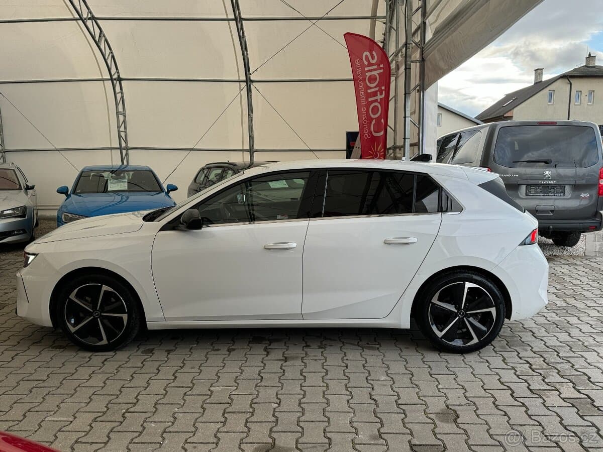 2022 Opel ASTRA - 4