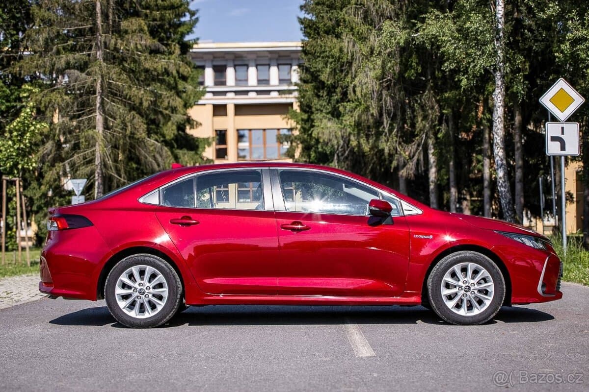 2019 Toyota COROLLA - 4