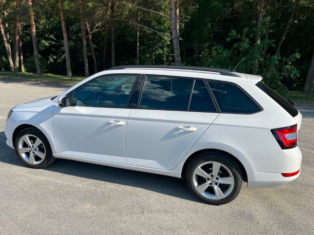 2021 Škoda FABIA - 4