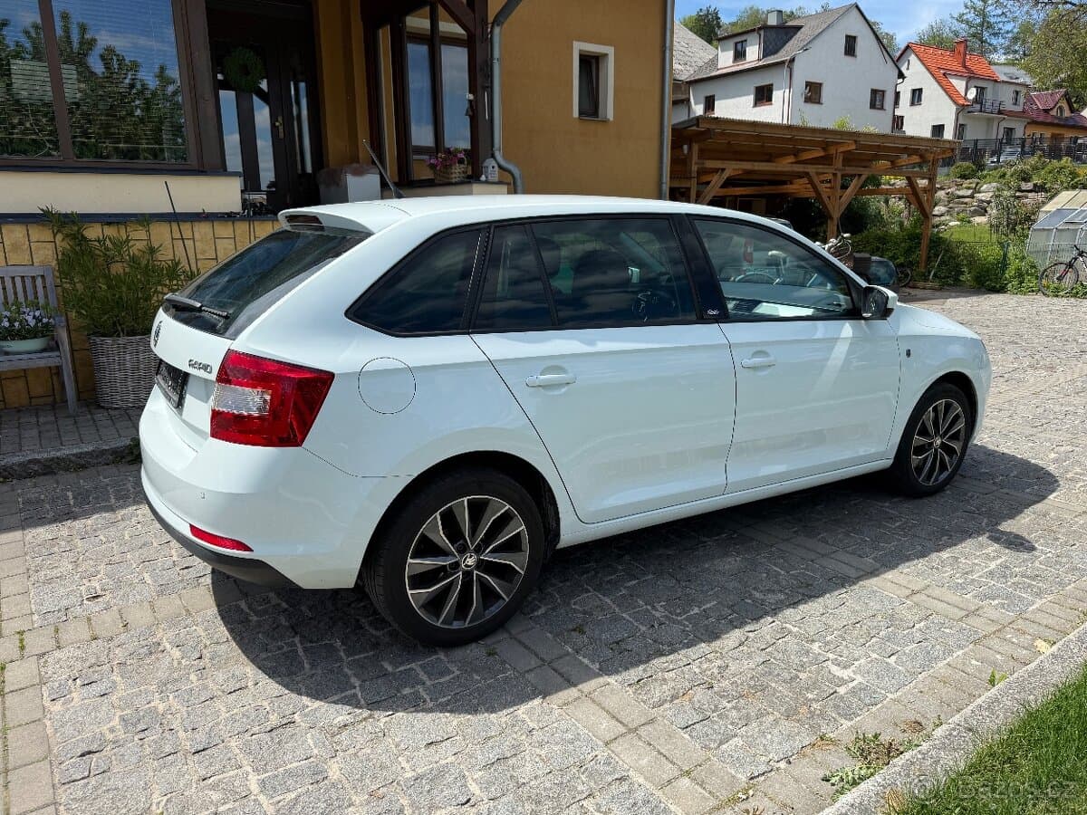 2015 Škoda RAPID - 4