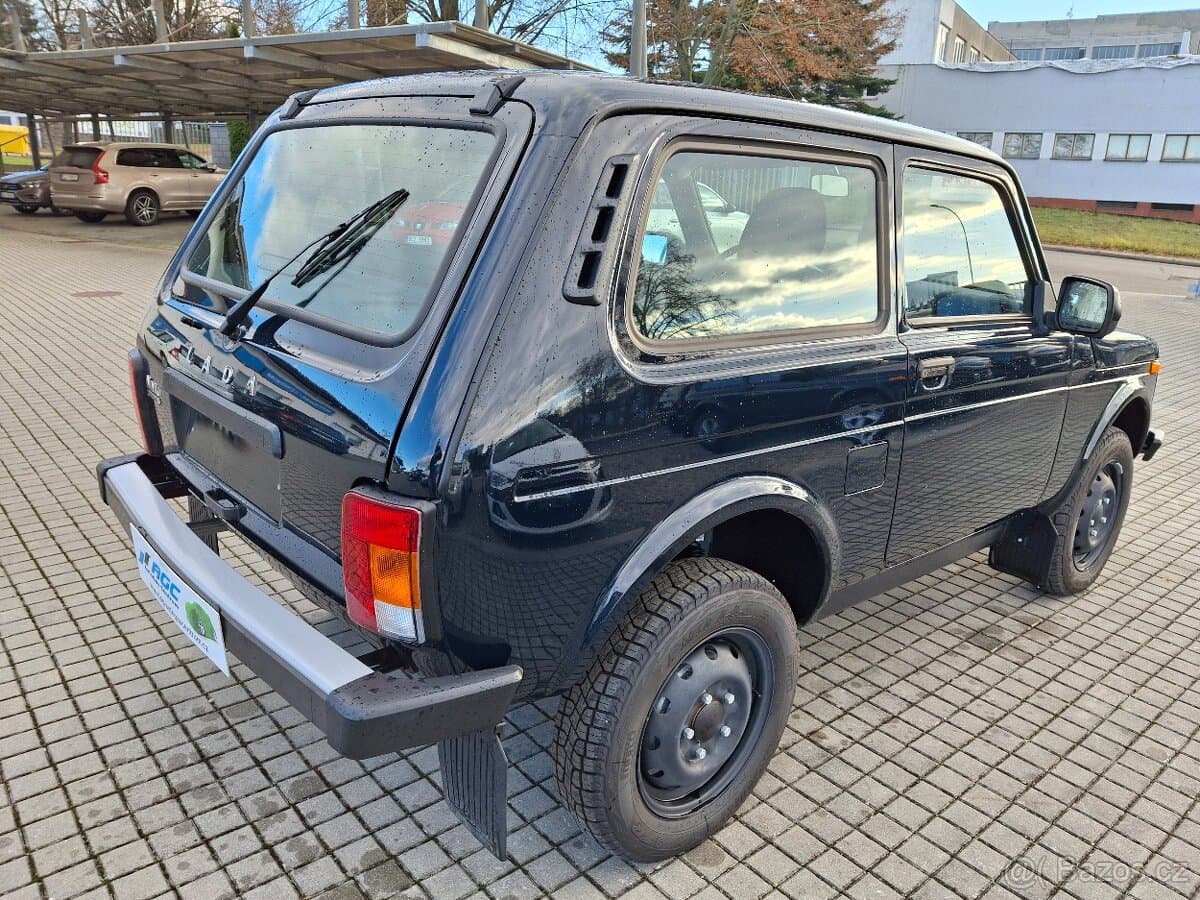 2025 Lada NIVA - 4