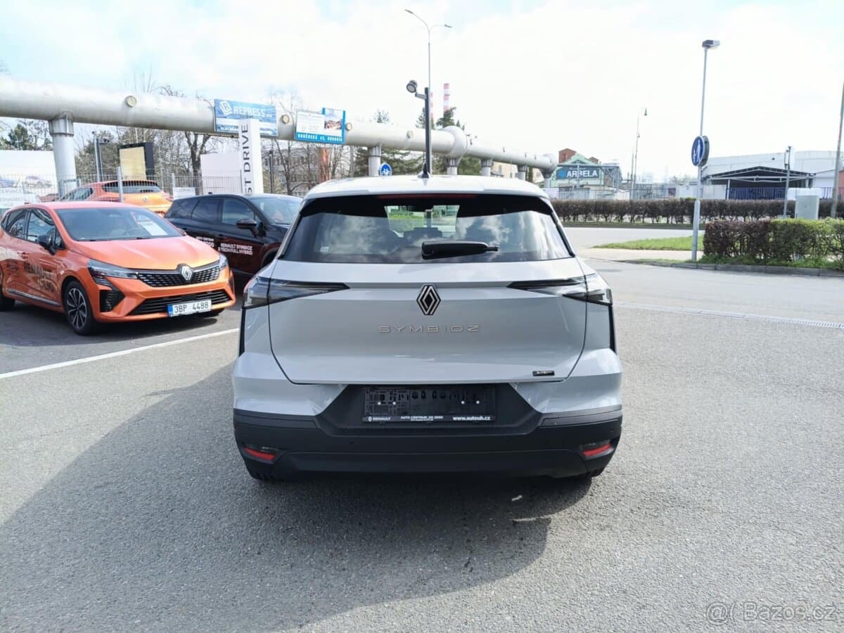 Renault SYMBIOZ - 4