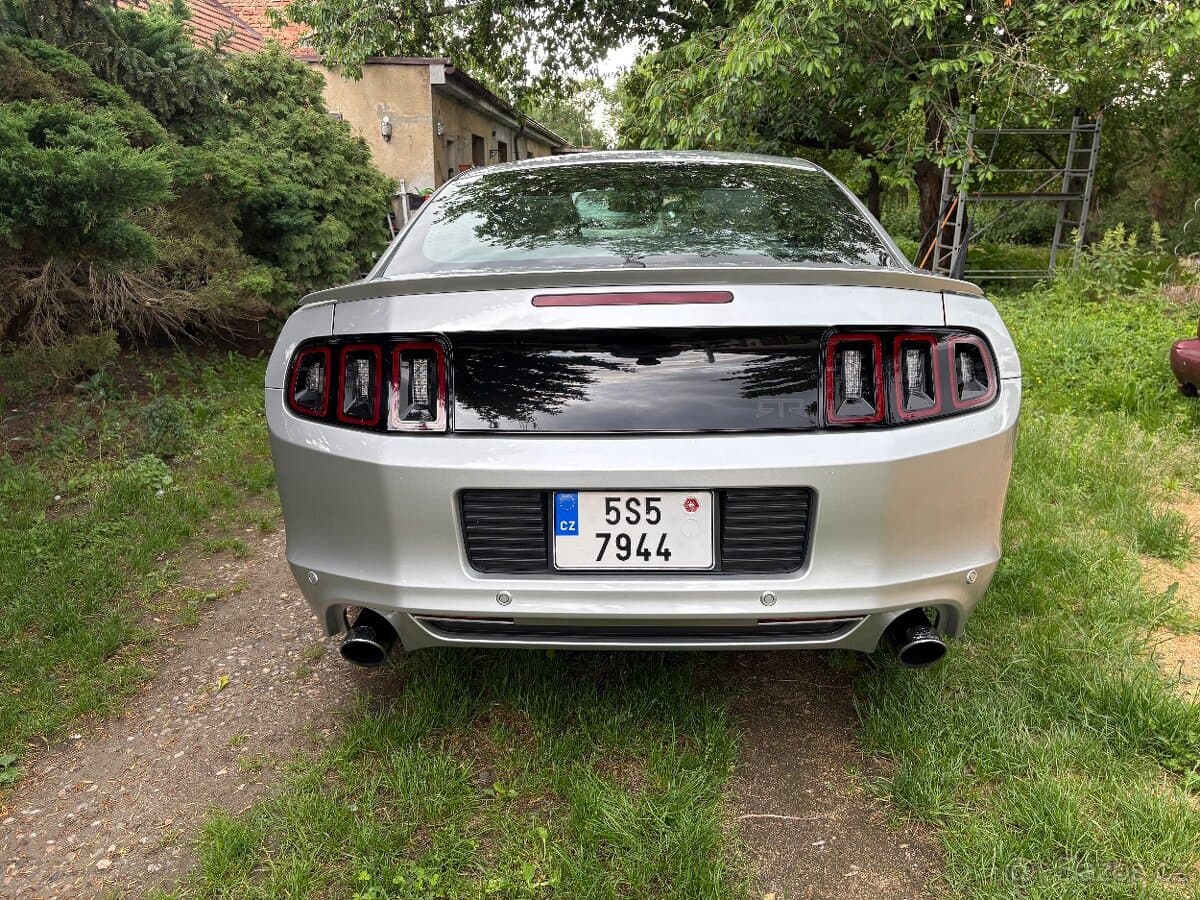 2014 Ford MUSTANG - 4