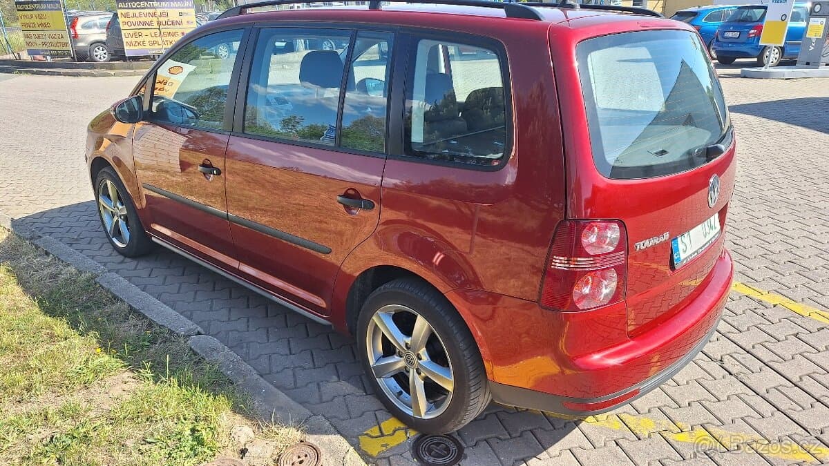 2009 Volkswagen TOURAN - 4