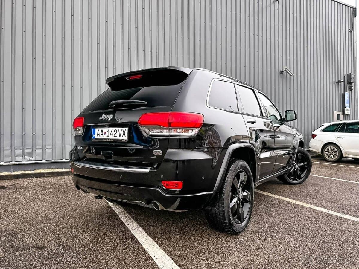 2020 Jeep CHEROKEE - 4