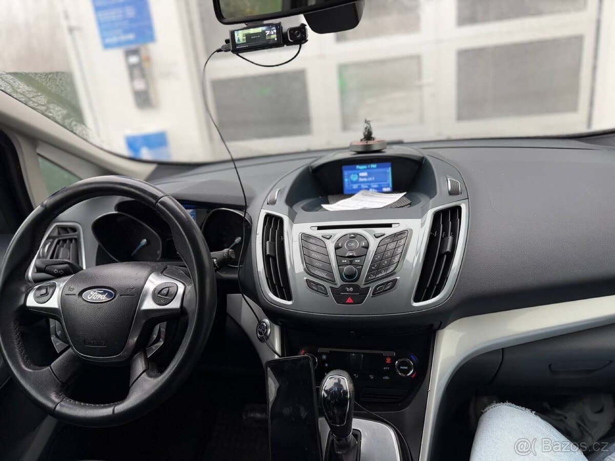 2011 Ford C-MAX - 4