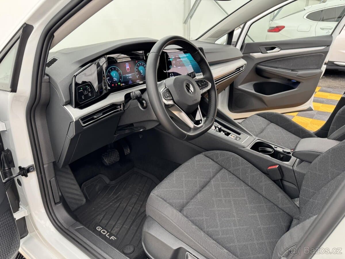 2022 Volkswagen GOLF - 4